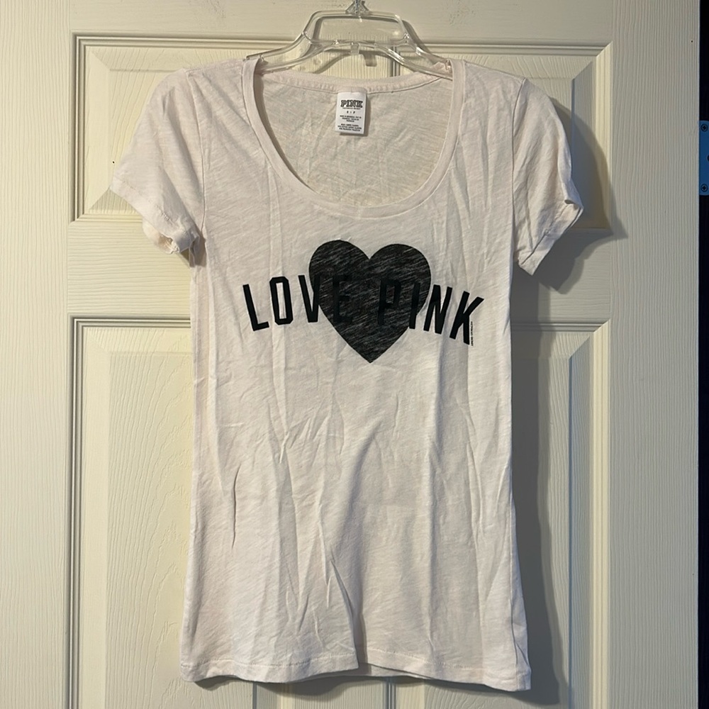 PINK Victoria’s Secret Cream Short Sleeve Graphic Tee Small